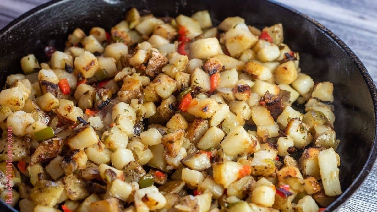 Speedy Skillet Potatoes O'Brien: Crispy & Flavorful in Under 30 Min